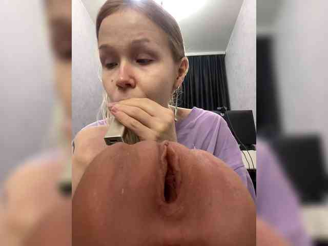 freakfarm webcam