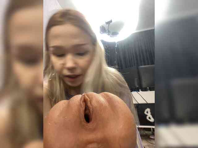 freakfarm webcam