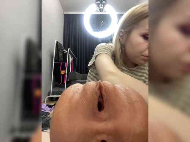 freakfarm webcam