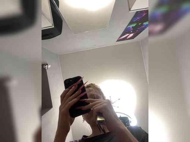 freakfarm webcam