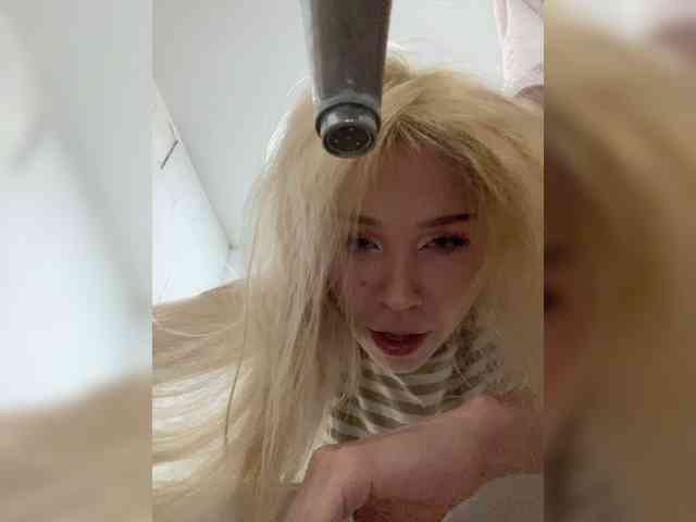 freakfarm webcam