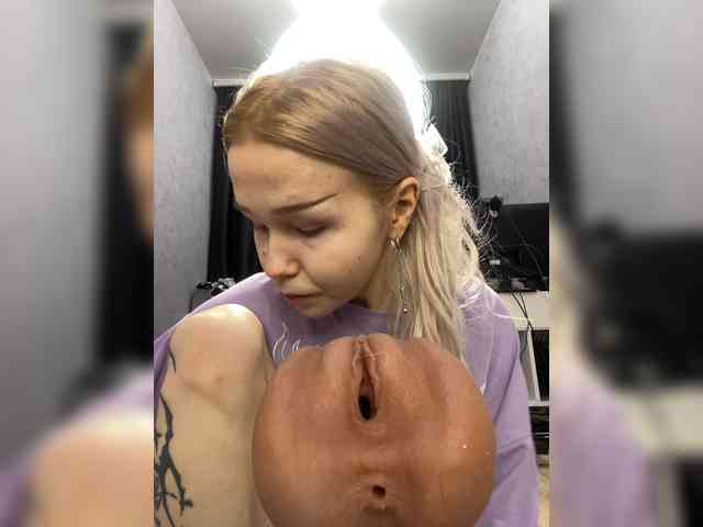 freakfarm webcam