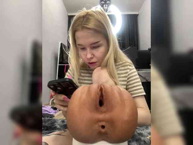 freakfarm webcam