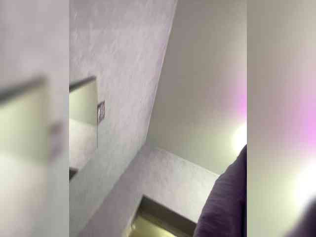 freakfarm webcam