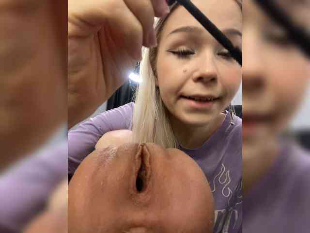 freakfarm webcam