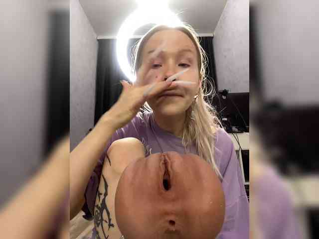 freakfarm webcam
