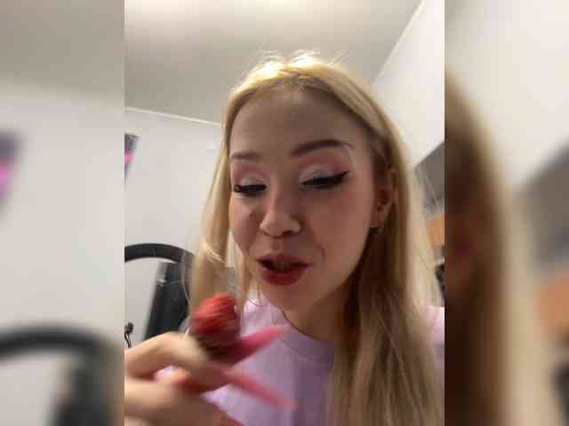 freakfarm webcam