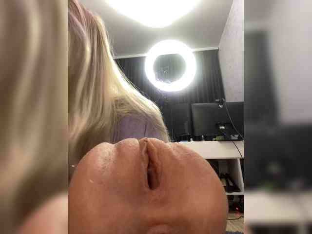 freakfarm webcam