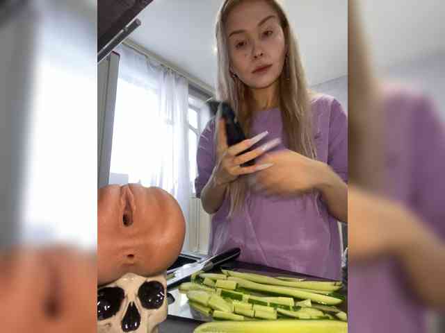 freakfarm webcam