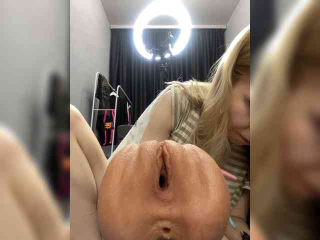 freakfarm webcam