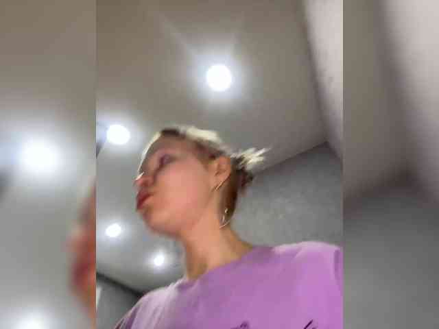 freakfarm webcam