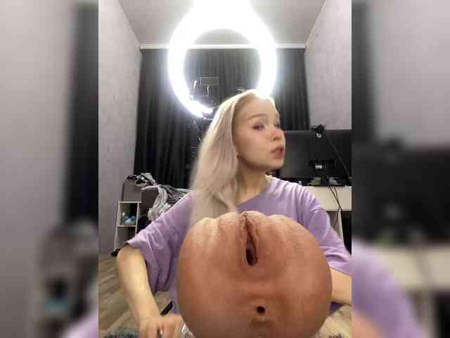freakfarm webcam
