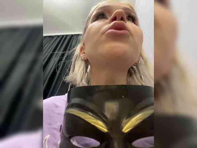 freakfarm webcam