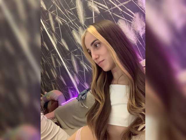 SweetPussies live cam on BongaCams