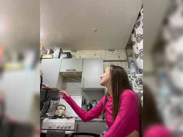 SweetPussies Sex Cam Show