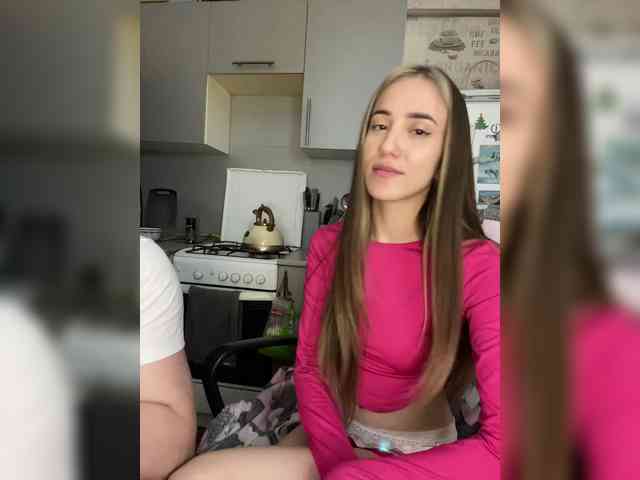 SweetPussies Sex Cam Show
