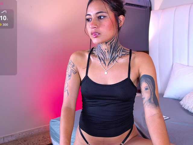 NicolleSweett04