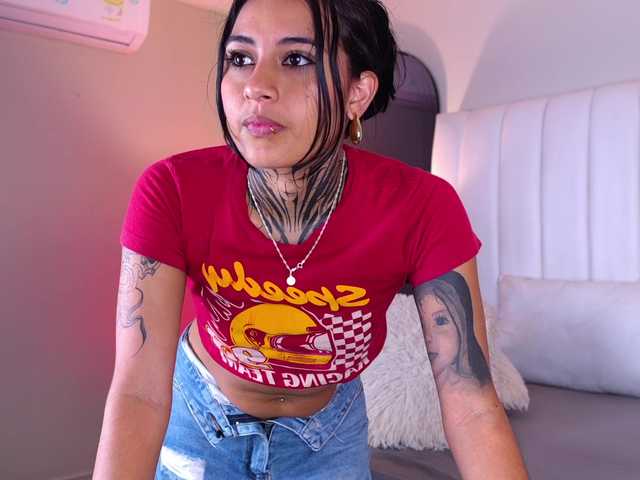 NicolleSweett04