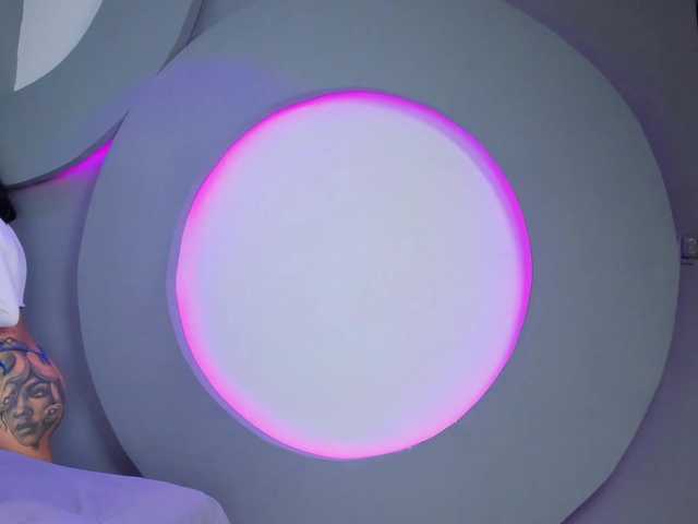 NicolleSweett04
