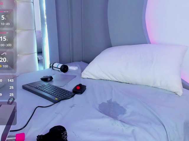 NicolleSweett04