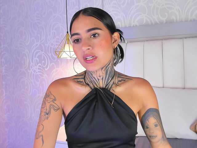 NicolleSweett04