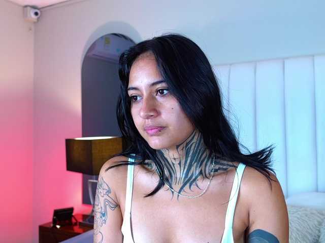 NicolleSweett04
