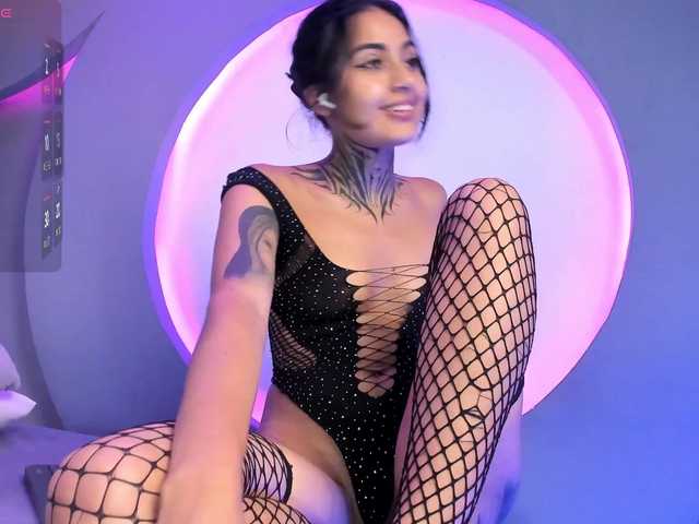 NicolleSweett04