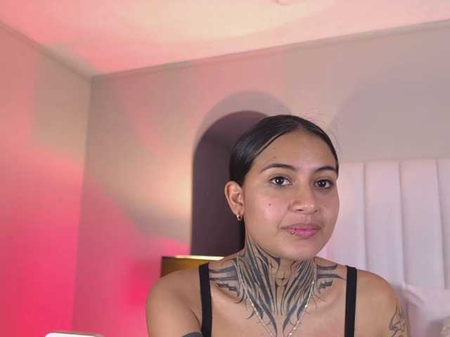 NicolleSweett04