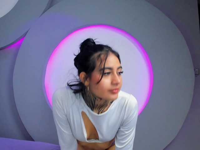 NicolleSweett04