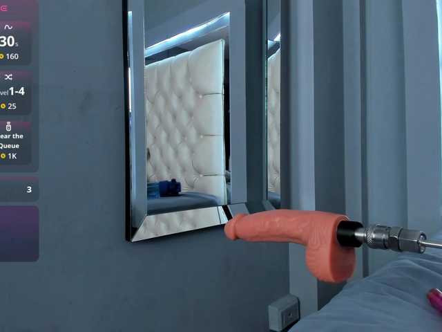 Nicolle Sweet T (NicolleSweett04)