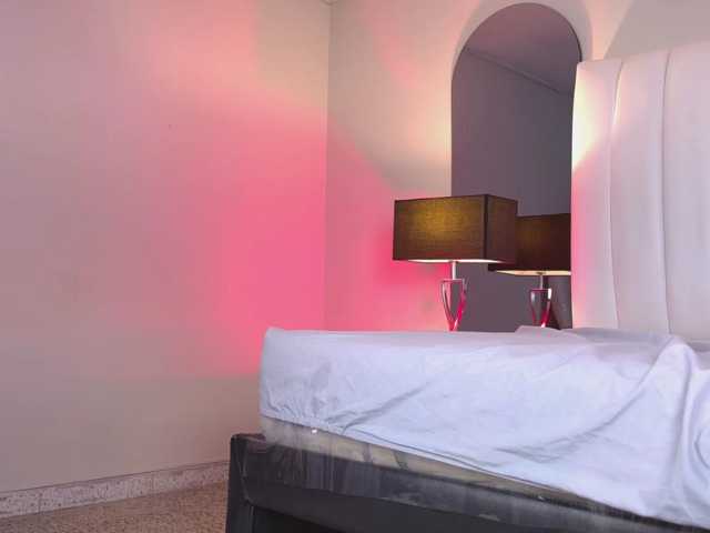 NicolleSweett04