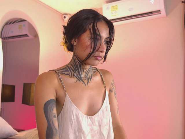 NicolleSweett04