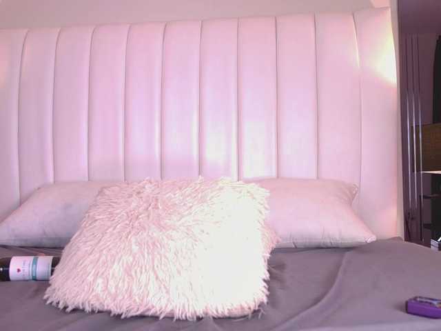 NicolleSweett04