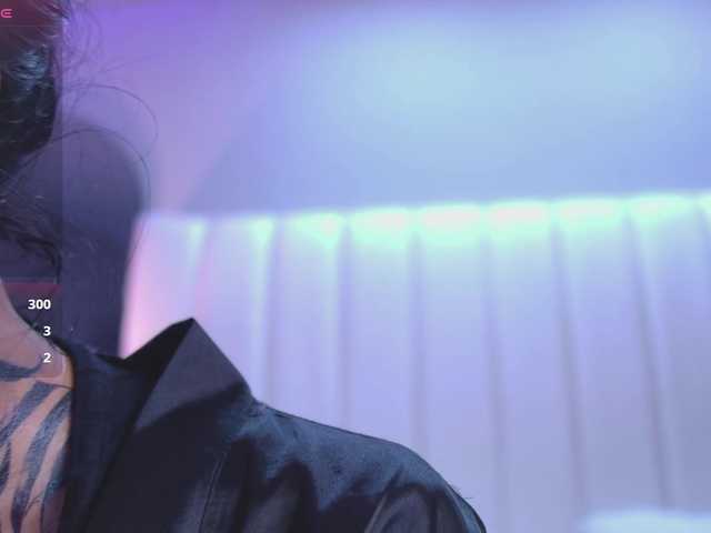 NicolleSweett04's BongaCams show and profile