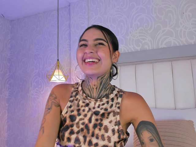 NicolleSweett04