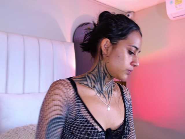 NicolleSweett04