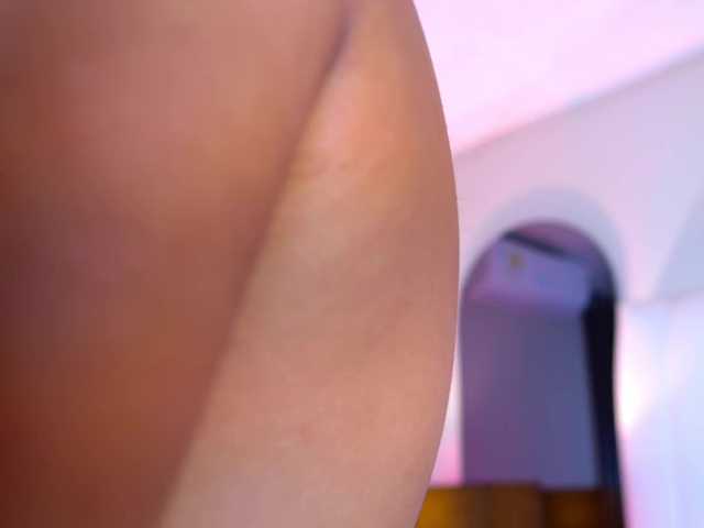 NicolleSweett04