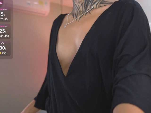 NicolleSweett04
