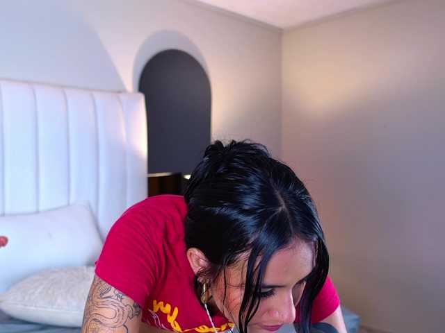 NicolleSweett04