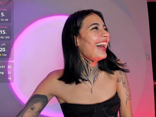 NicolleSweett04