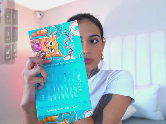 NicolleSweett04