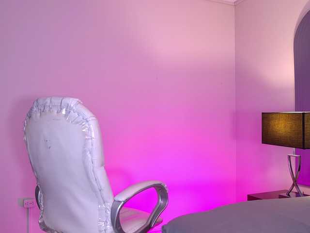NicolleSweett04