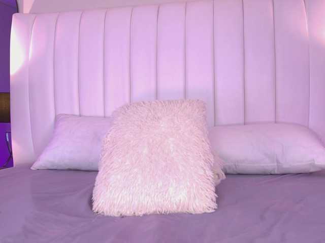 NicolleSweett04