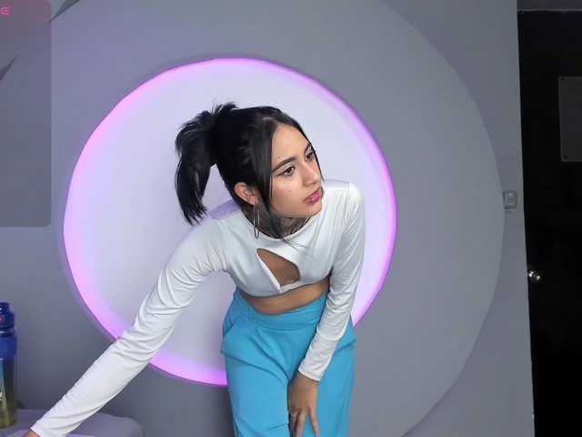 NicolleSweett04