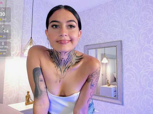 NicolleSweett04