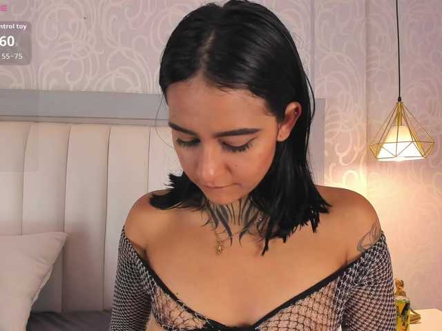NicolleSweett04