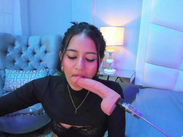 NicolleSweett04