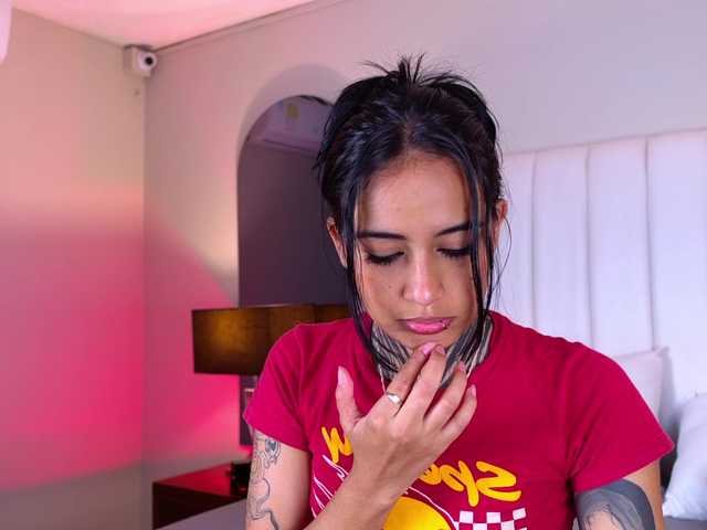NicolleSweett04