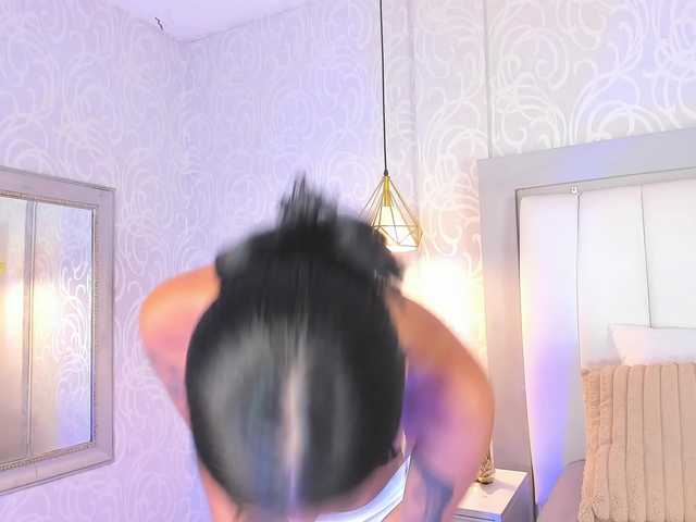 NicolleSweett04