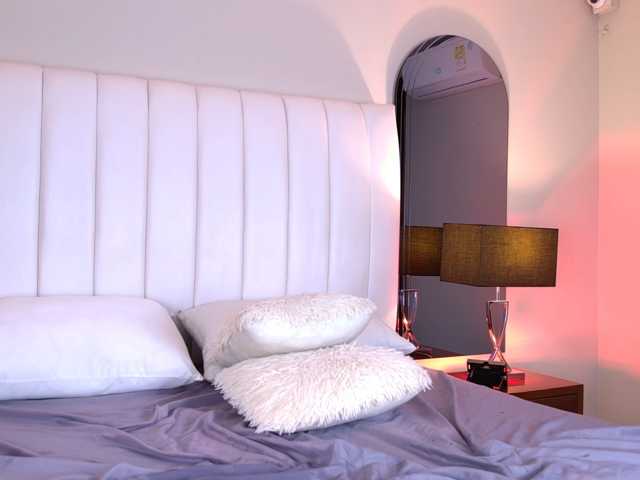 NicolleSweett04